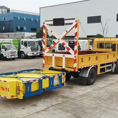 程力防撞車與黃浦防撞緩沖車的作用及掃路車功能介紹